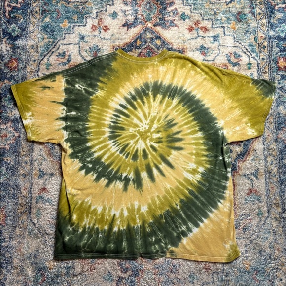 Liquid Blue Spiral Aliens T-shirt Medium - Picture 2 of 4